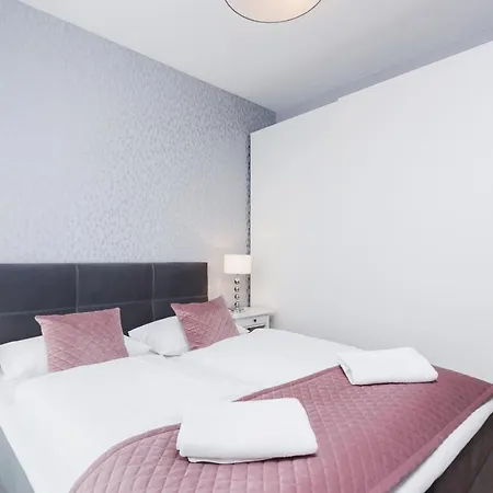 Ny Residence Apartments Wroclawska Cracow By Renters Prestige Krakow Exterior photo